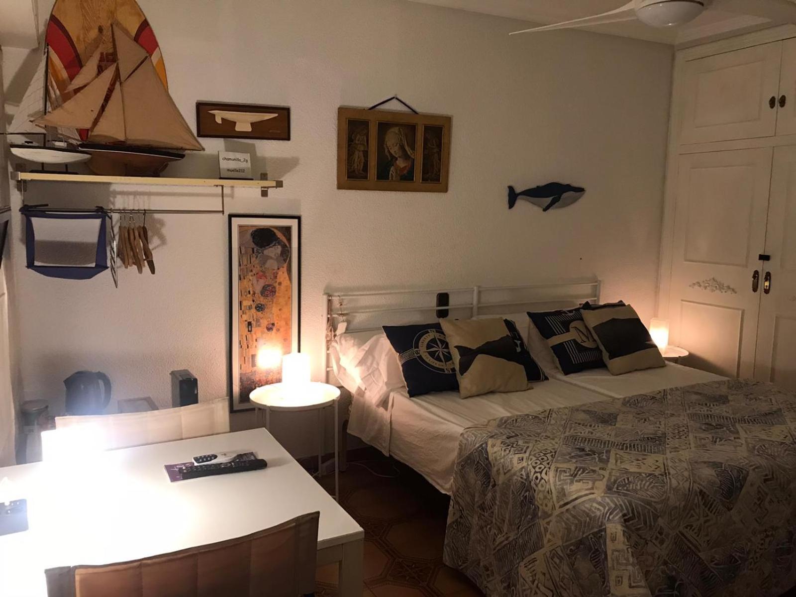 Апартаменти Bed&Coffee - Habitacion En Vivienda Habitual Санта-Пола Екстер'єр фото